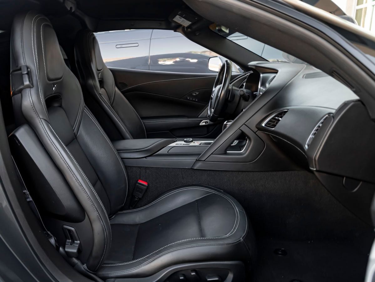 2017 Chevrolet Corvette Stingray Z51 2LT