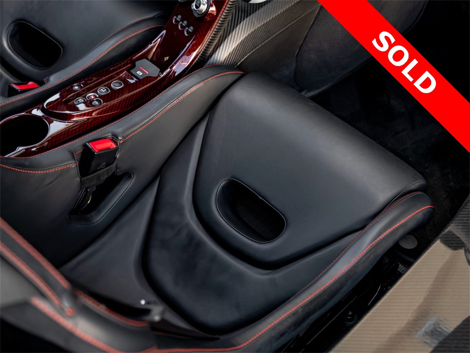 2015 McLaren P1 Base