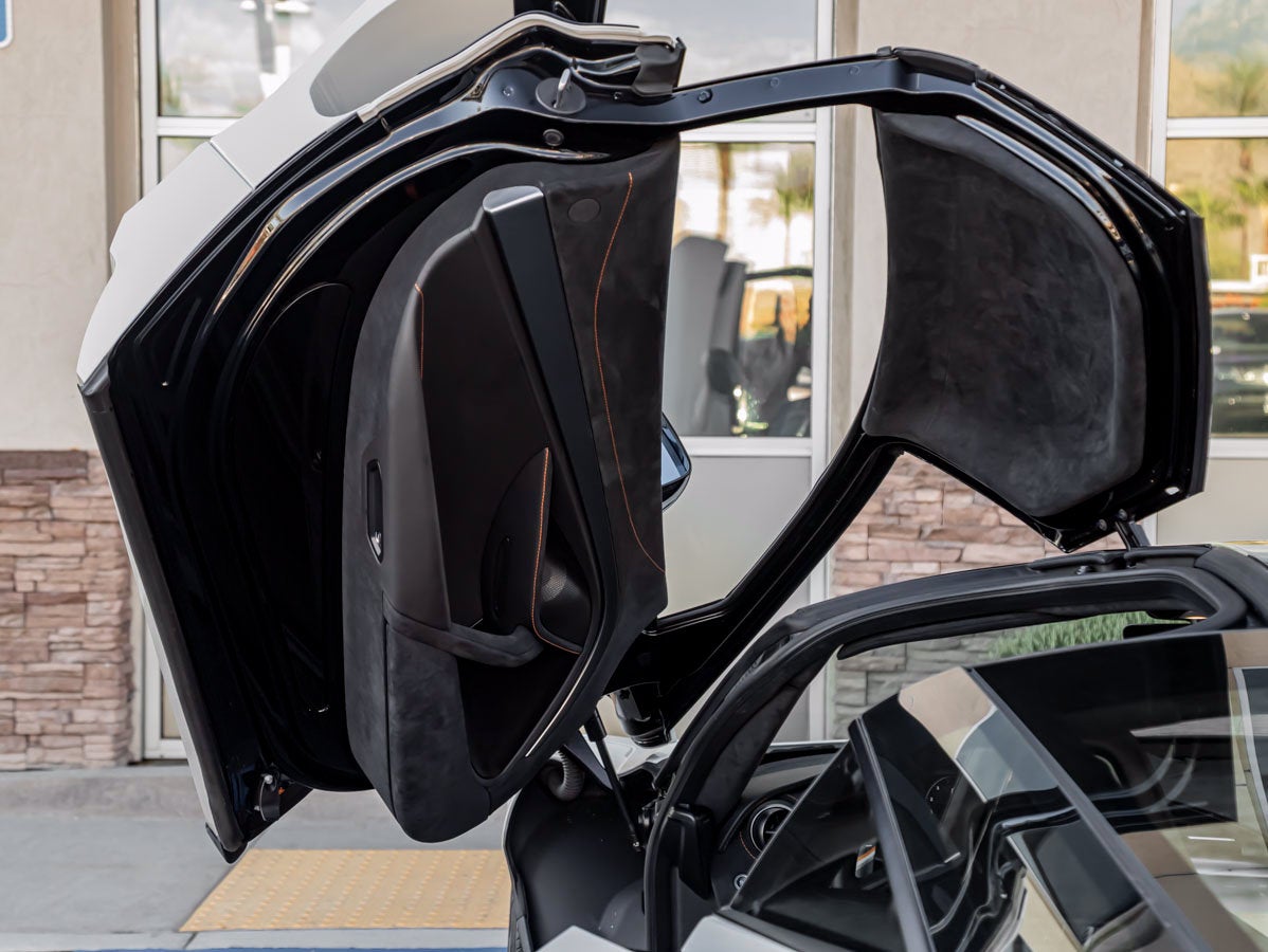 2025 McLaren 750S Base