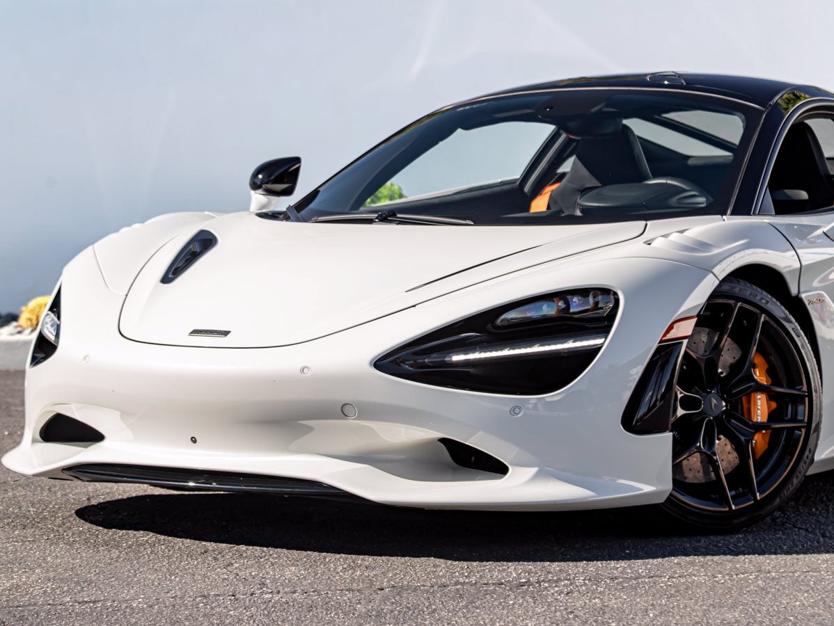 2025 McLaren 750S Base
