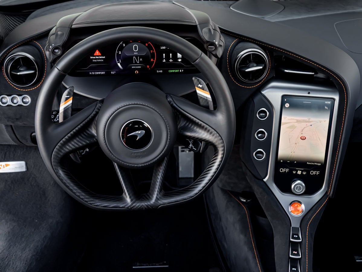 2025 McLaren 750S Base
