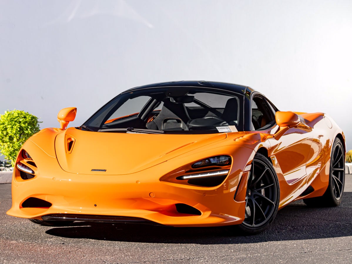 2025 McLaren 750S Performance