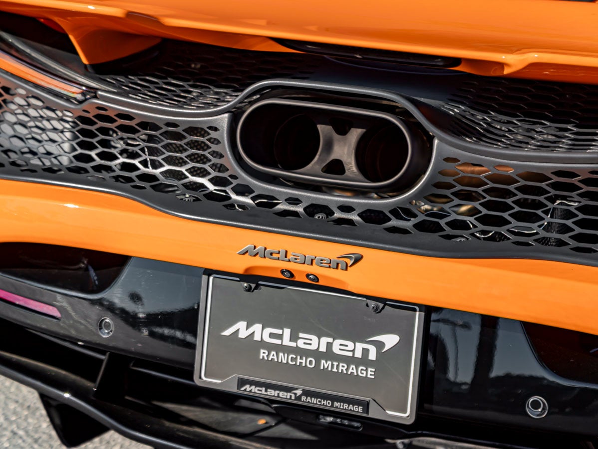 2025 McLaren 750S Performance