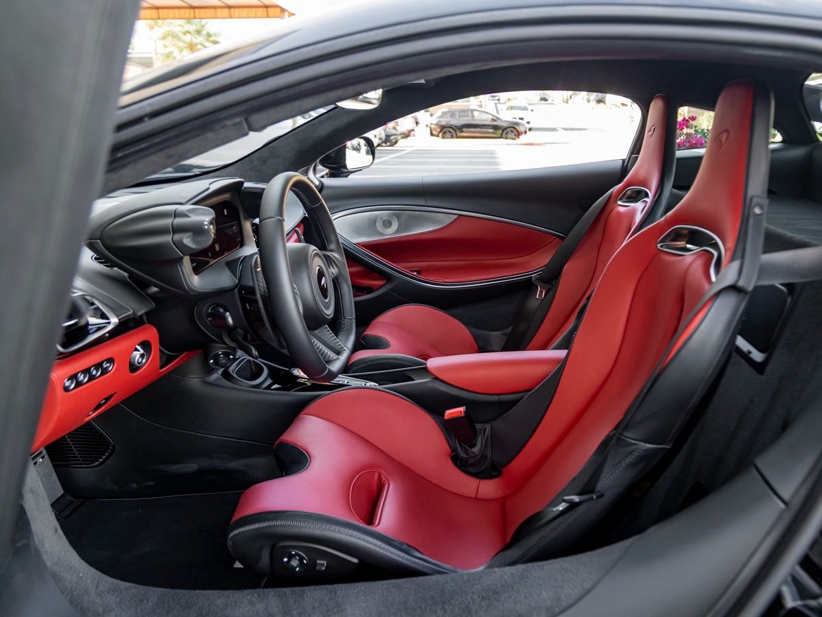 2025 McLaren Artura TechLux