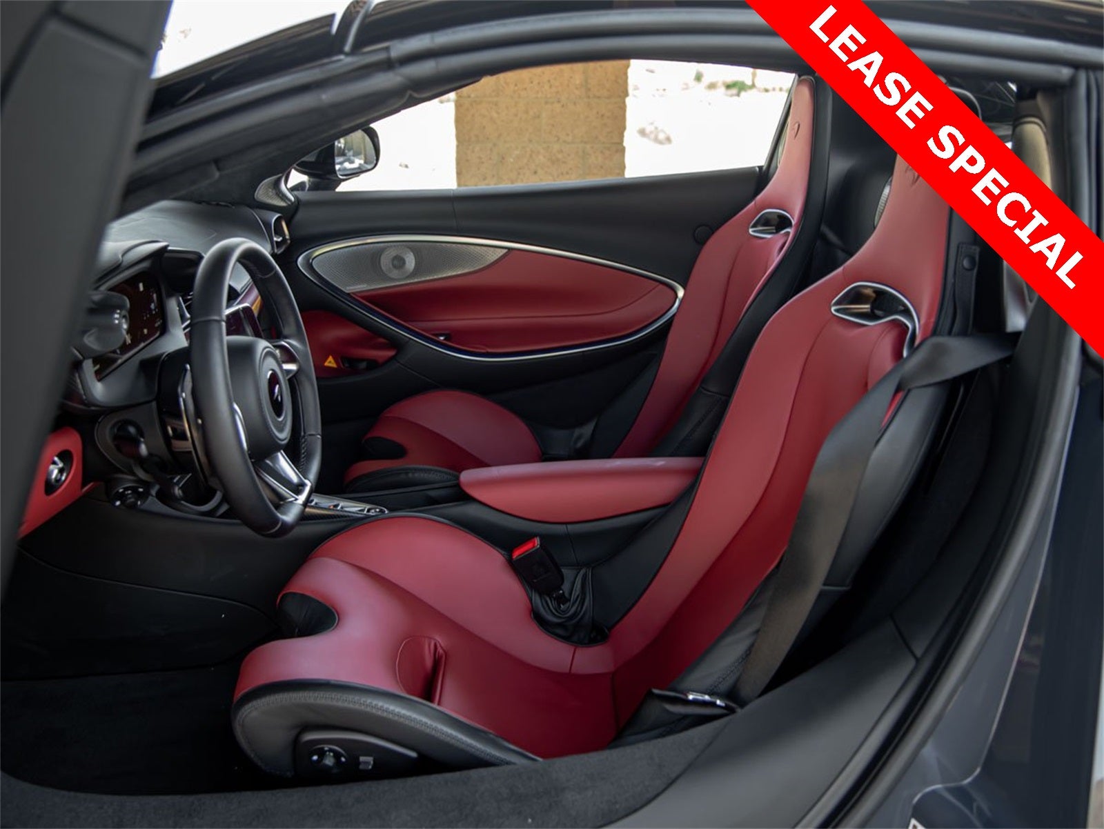 2025 McLaren Artura Spider