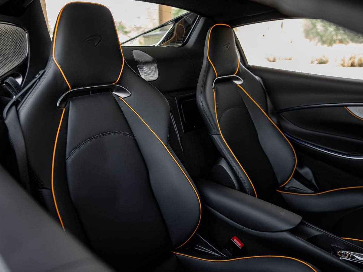 2025 McLaren Artura Spider