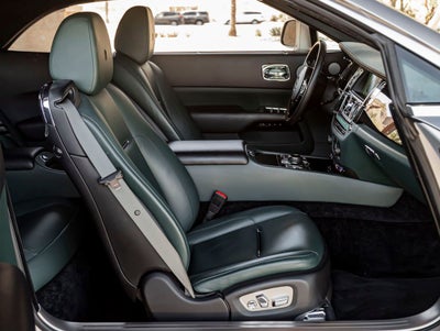 2016 Rolls-Royce Dawn Base