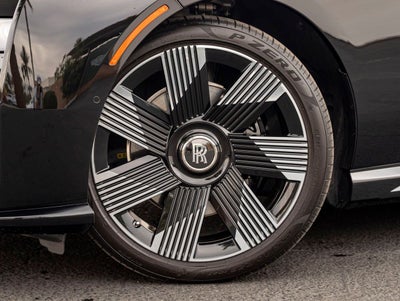 2024 Rolls-Royce Spectre 