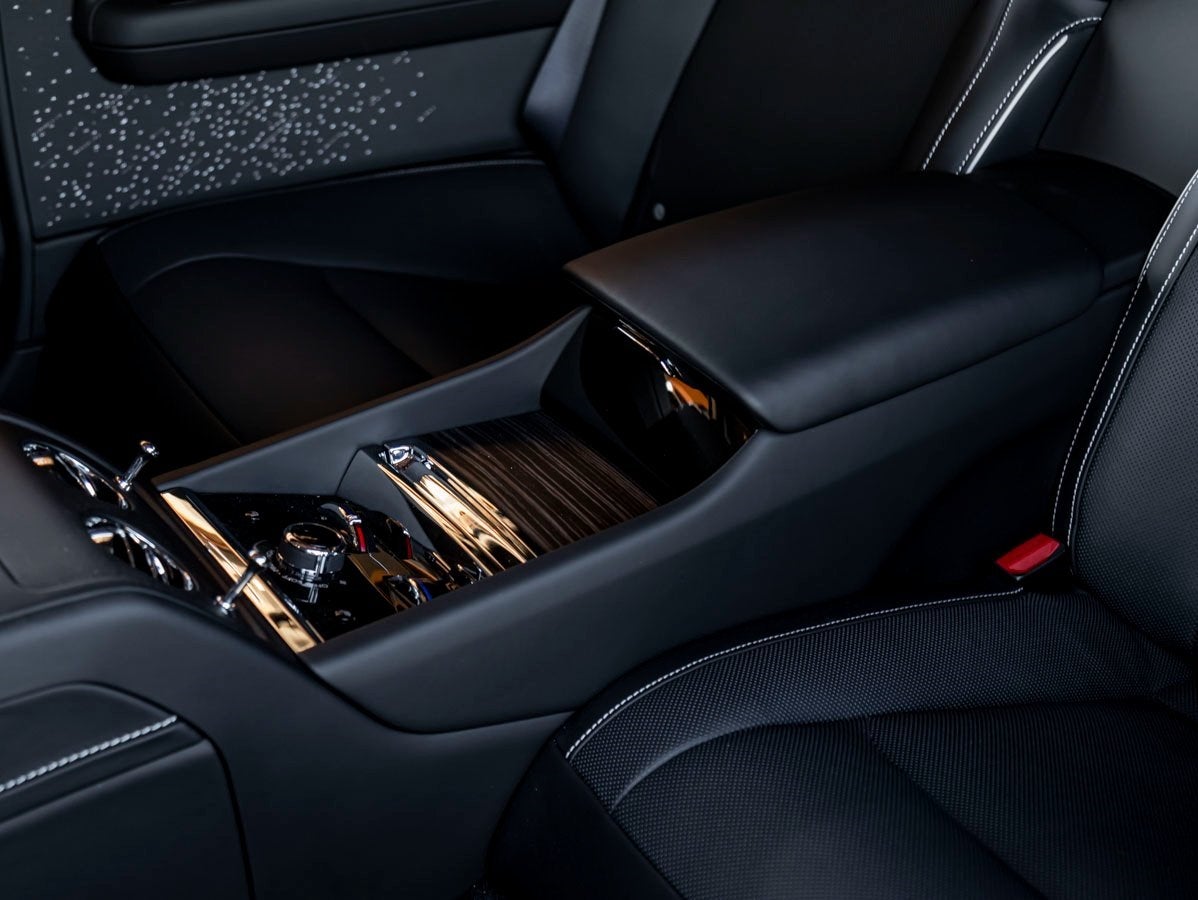 2024 Rolls-Royce Spectre Base