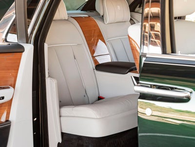 2023 Rolls-Royce Phantom 