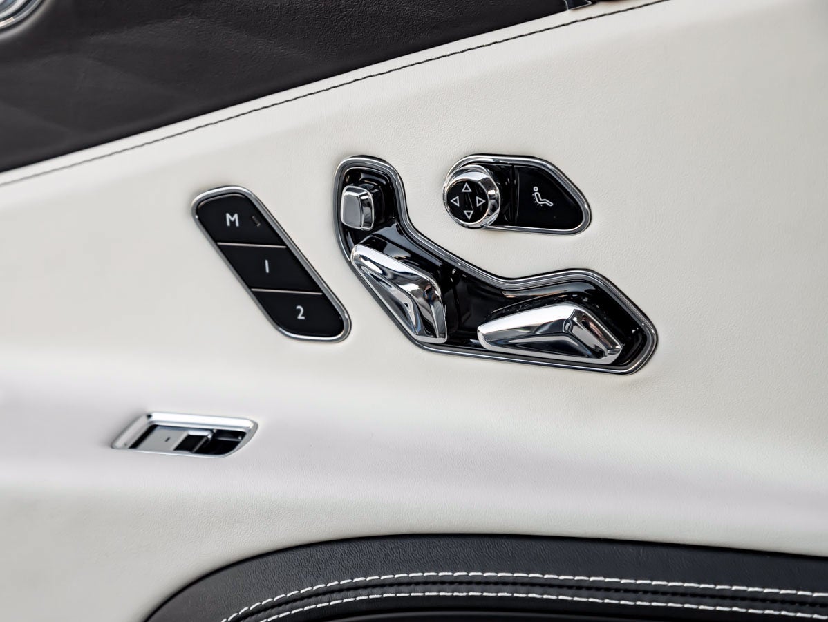 2023 Bentley Flying Spur Azure V8
