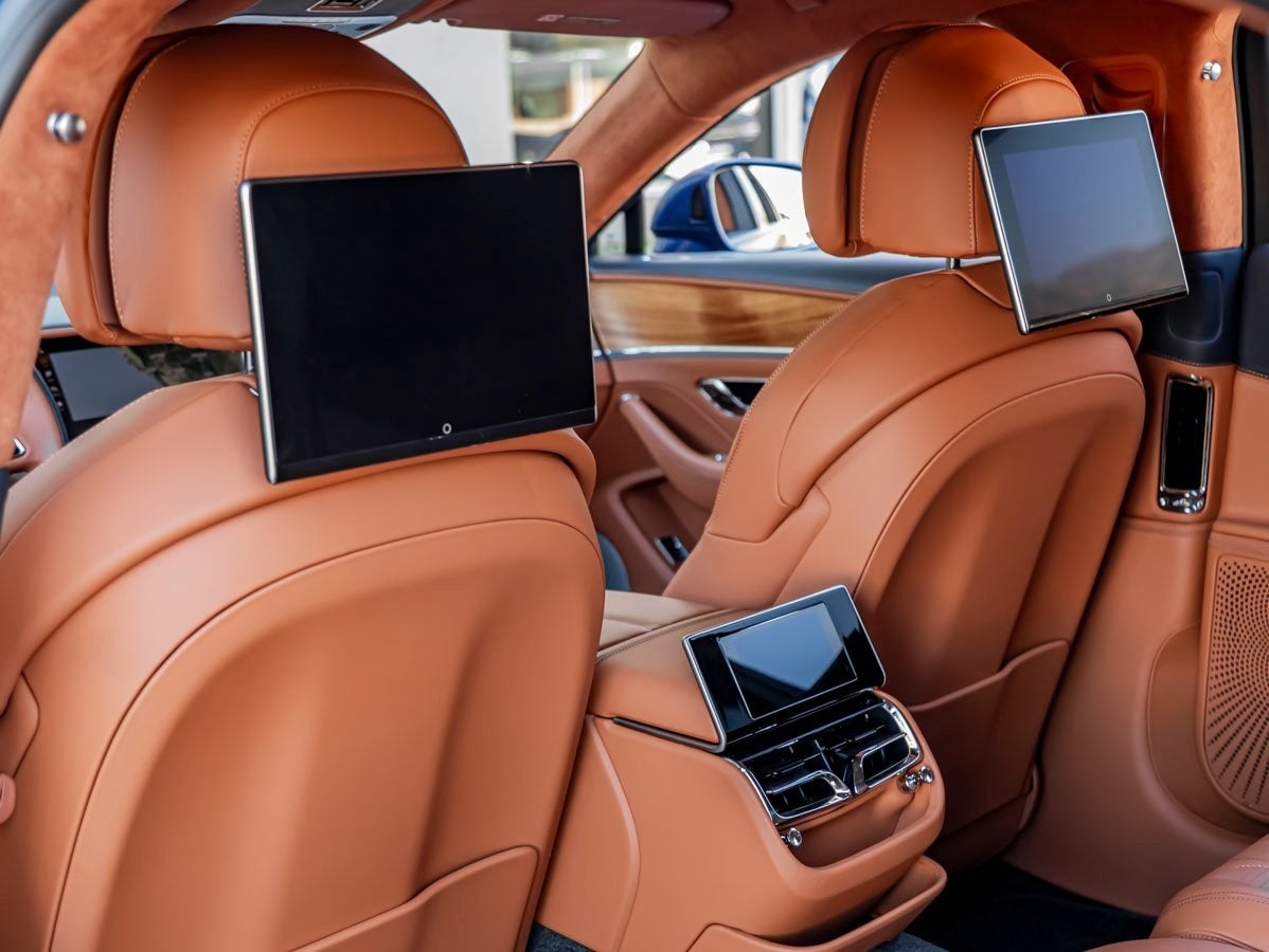 2023 Bentley Flying Spur V8