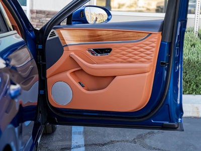 2023 Bentley Flying Spur V8