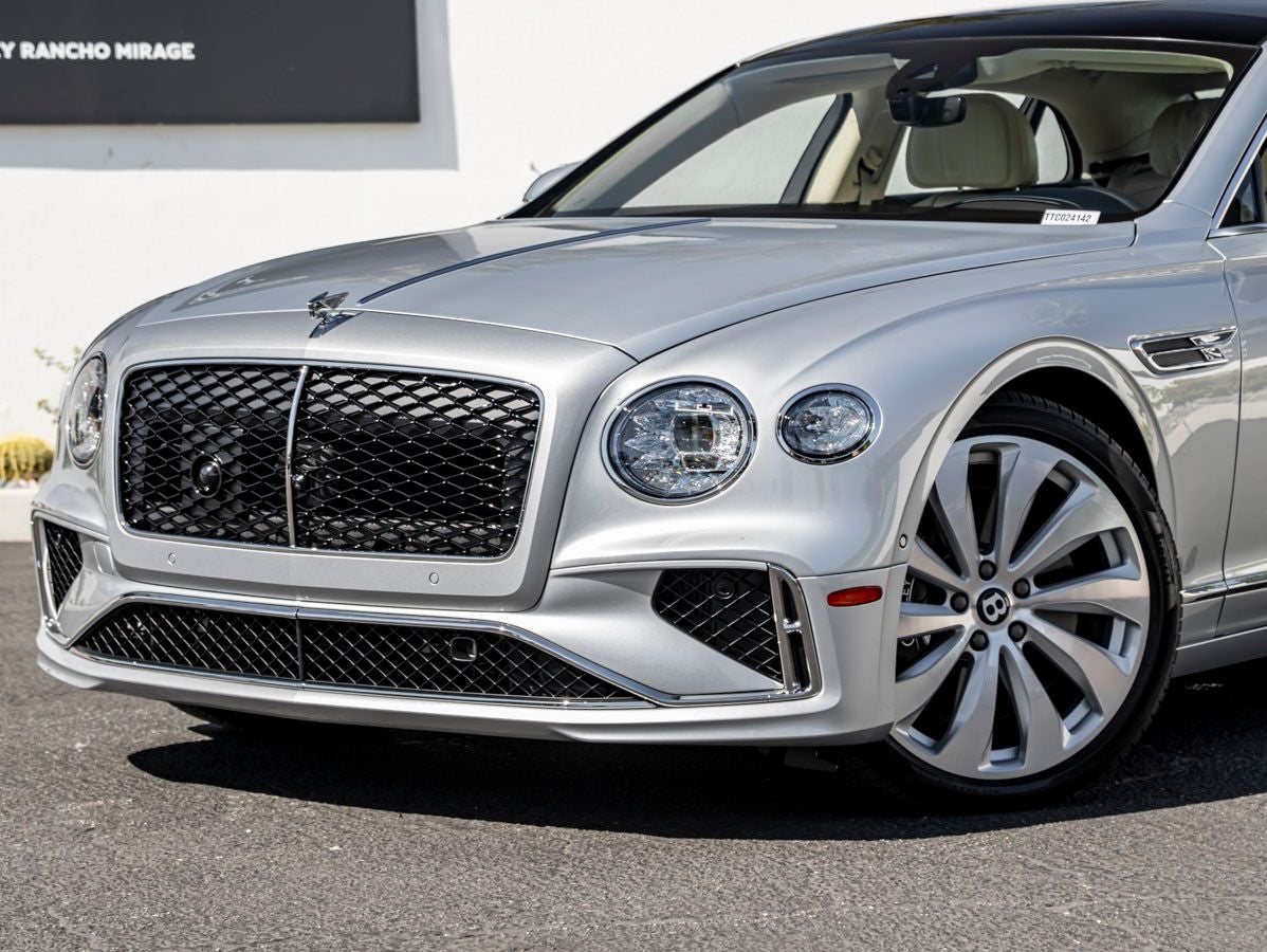 2026 Bentley Flying Spur V8
