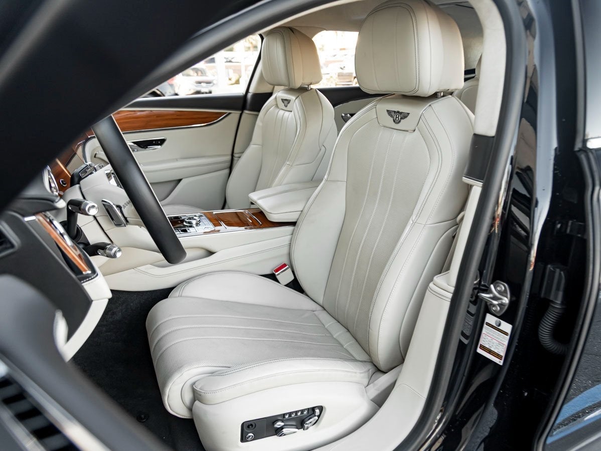 2022 Bentley Flying Spur Hybrid Base