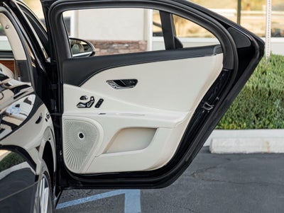 2022 Bentley Flying Spur Hybrid Base