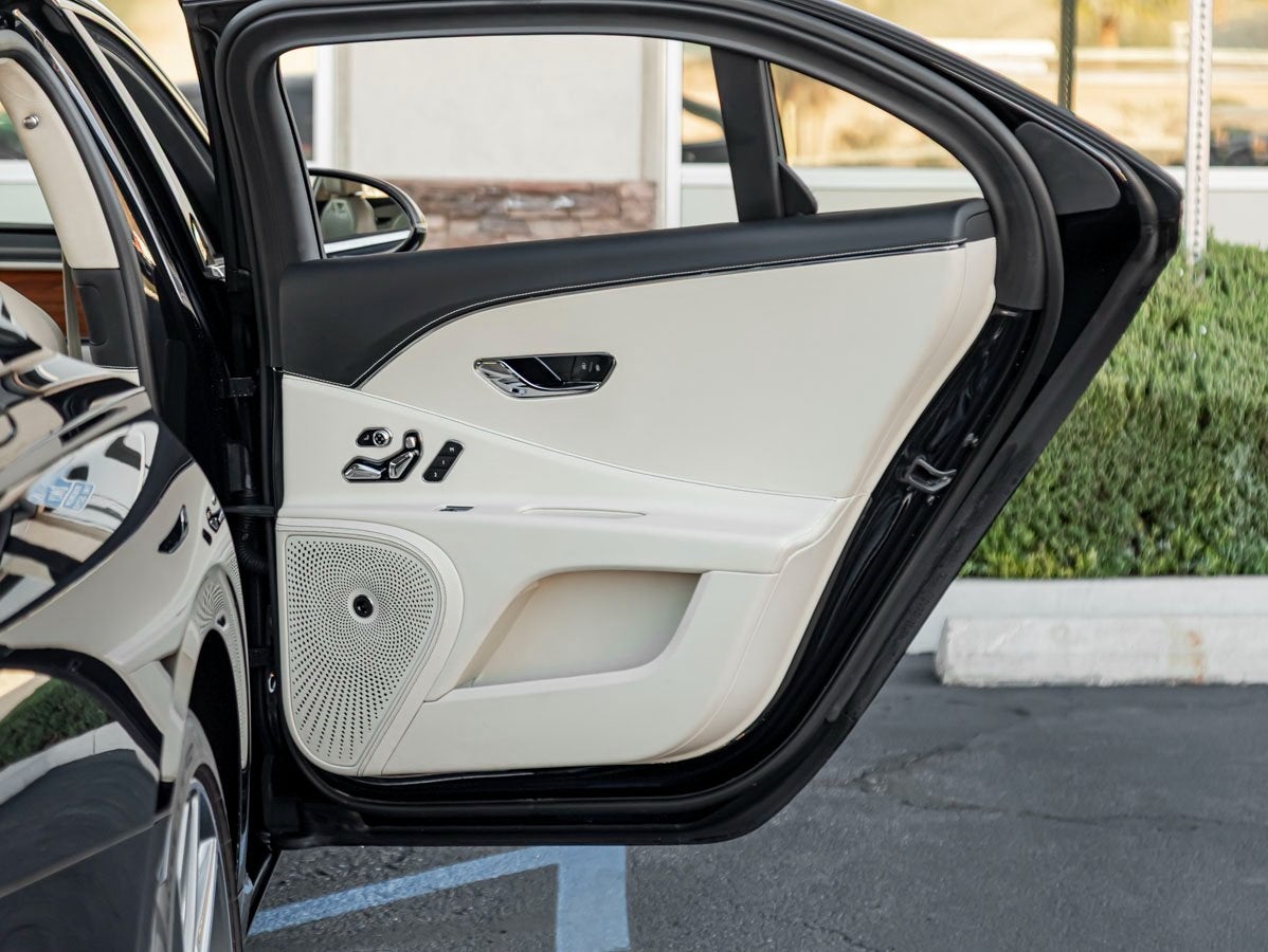 2022 Bentley Flying Spur Hybrid Base