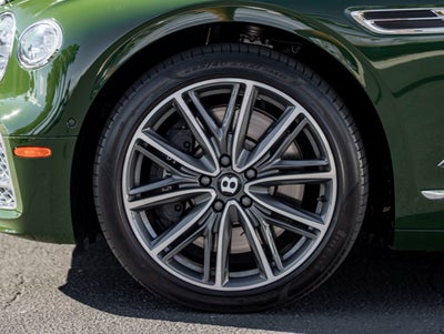 2022 Bentley Flying Spur Hybrid Base