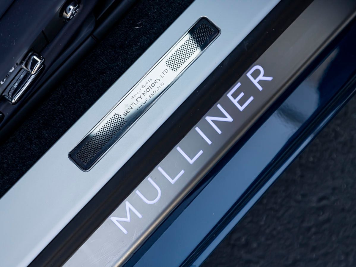2024 Bentley Continental GTC Mulliner V8