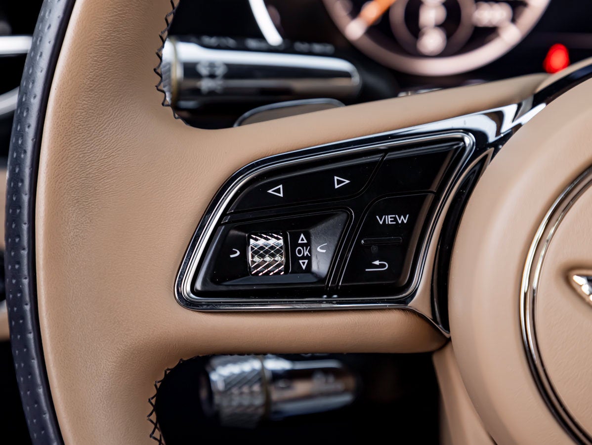 2024 Bentley Continental GTC V8