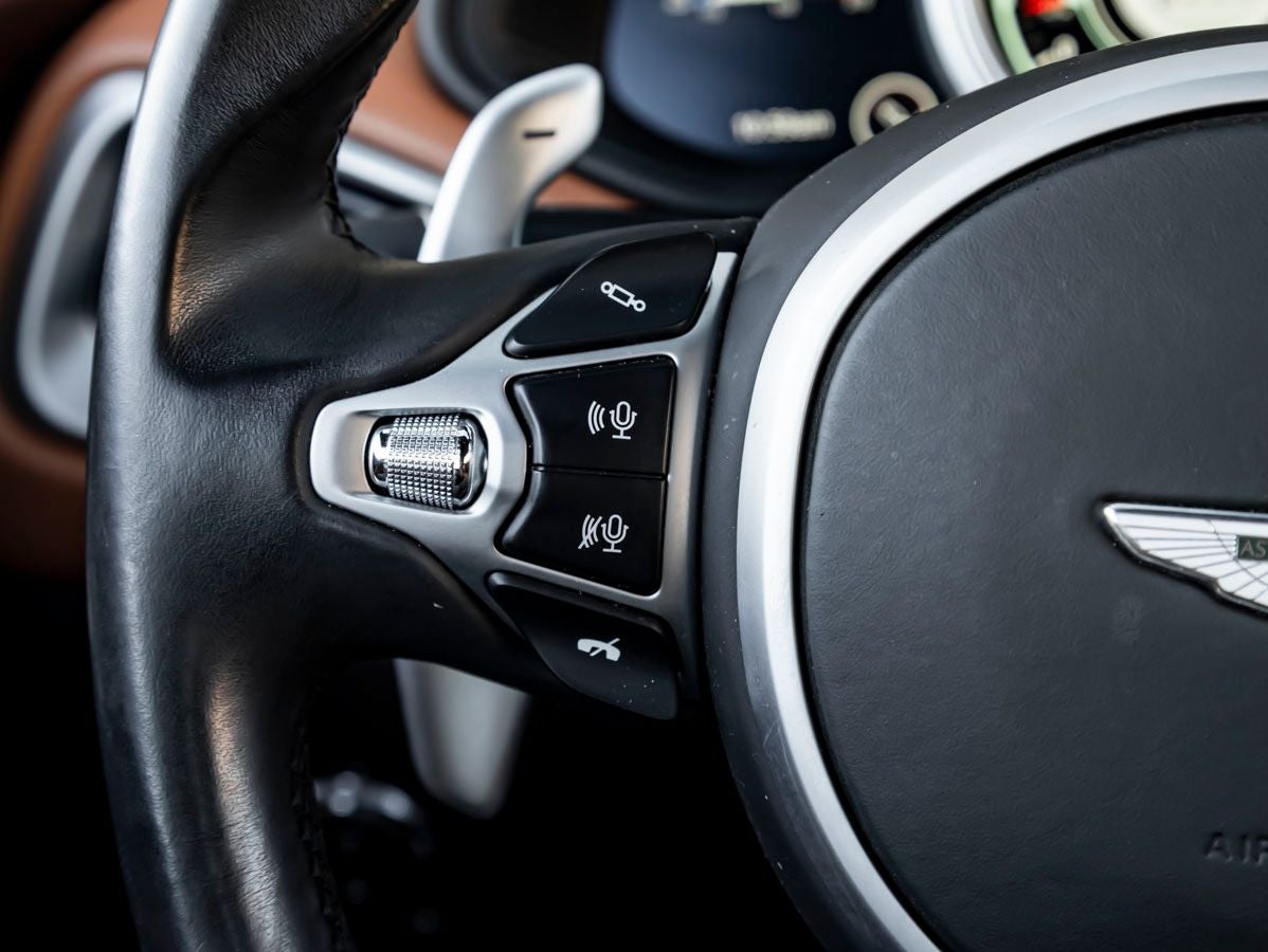 2017 Aston Martin DB11 Base