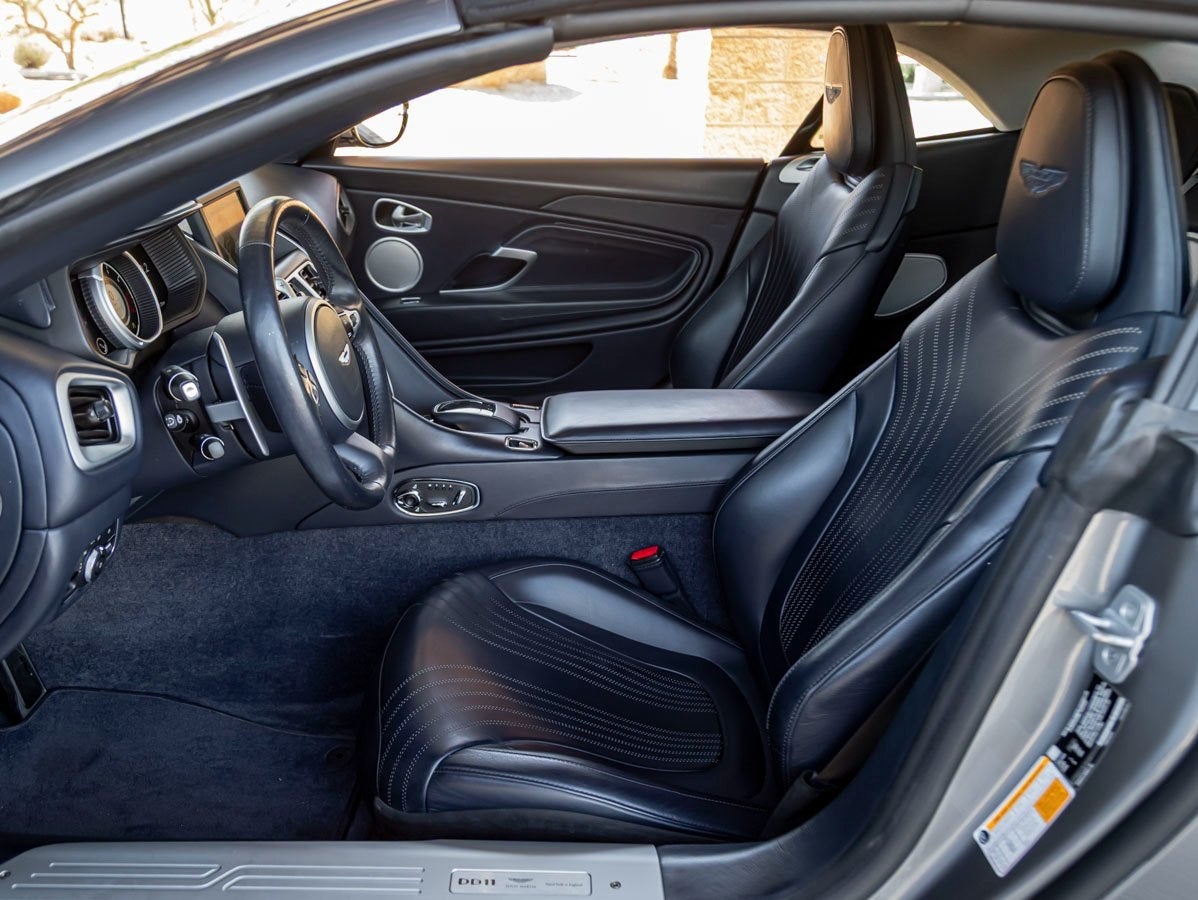 2021 Aston Martin DB11 V8 Volante
