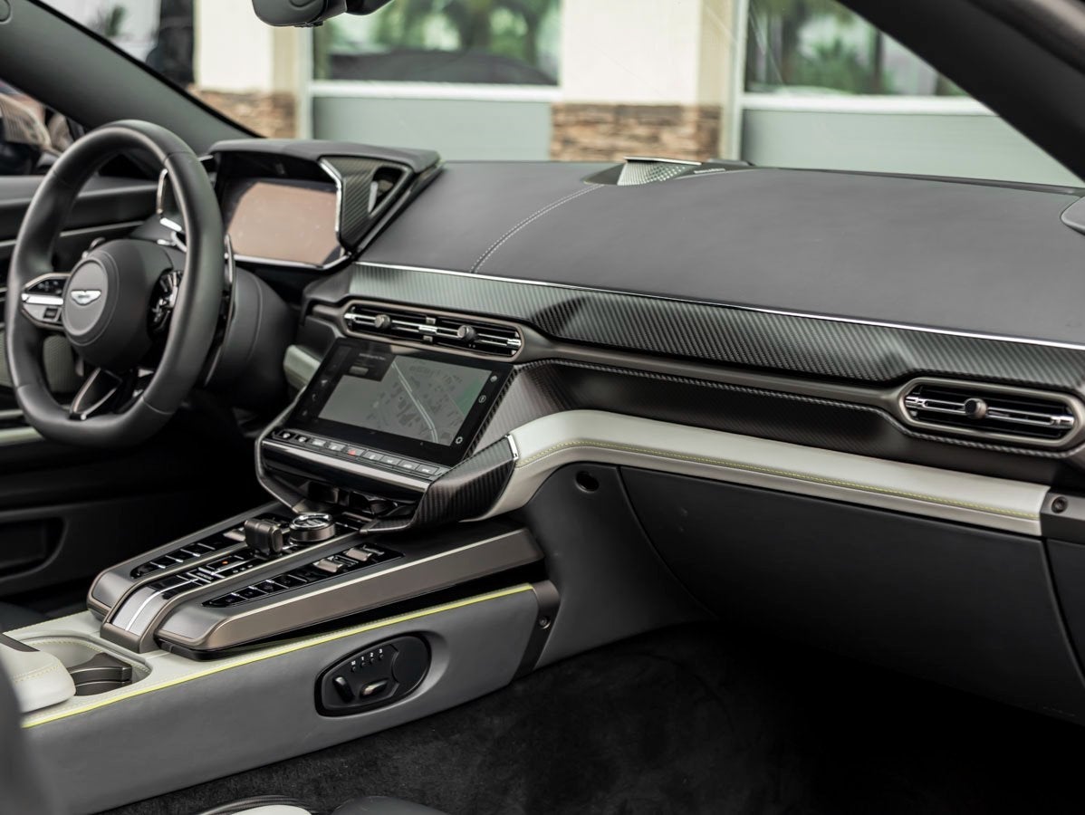 2025 Aston Martin Vanquish V12 Coupe