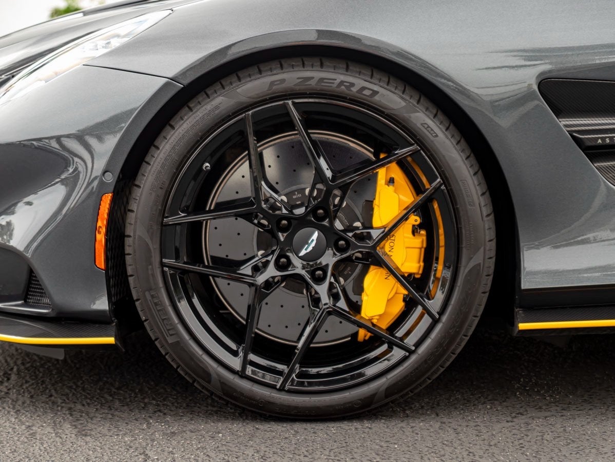 2025 Aston Martin Vanquish V12 Coupe