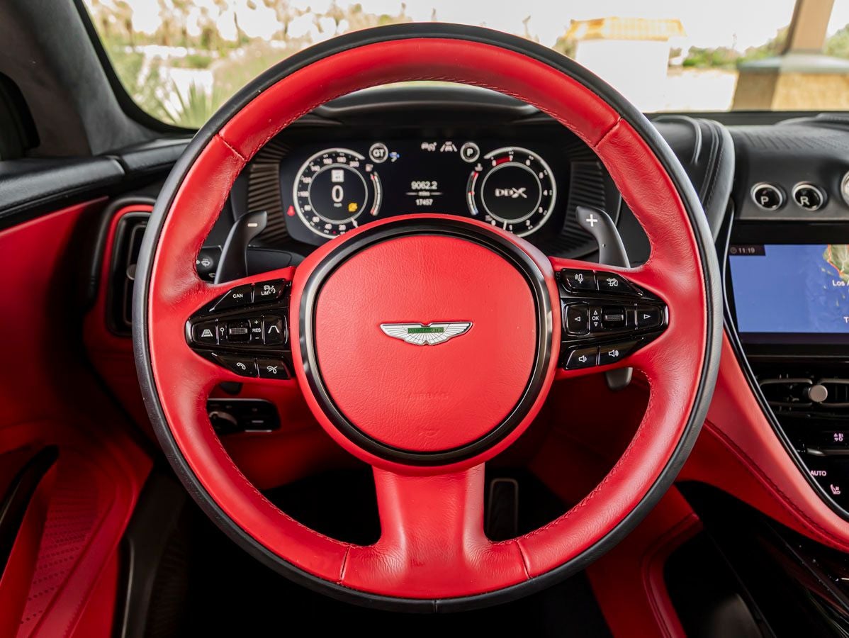 2021 Aston Martin DBX Base