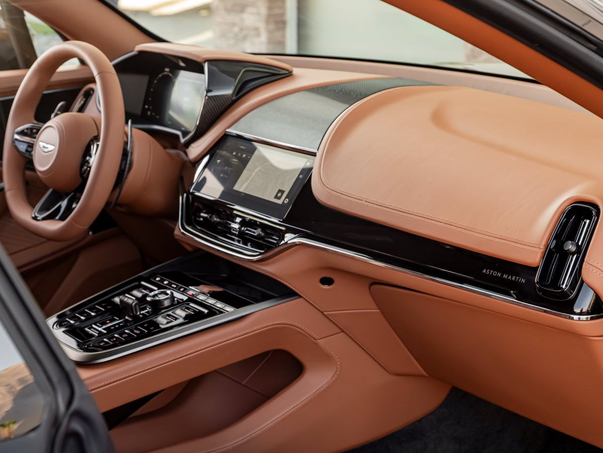 2026 Aston Martin DBX 707