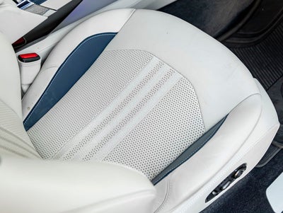 2025 Aston Martin DBX 707