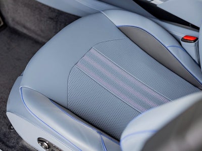 2025 Aston Martin DBX 707