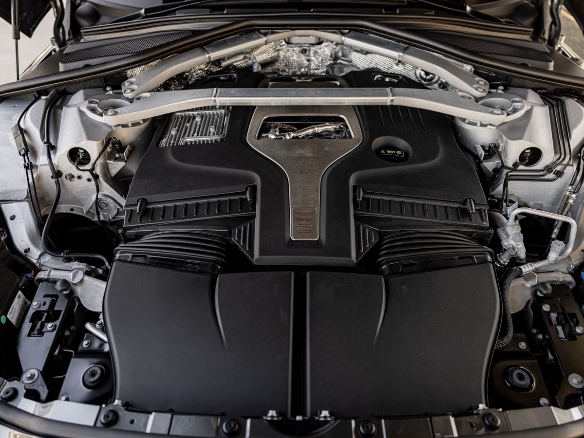 2025 Aston Martin DBX 707