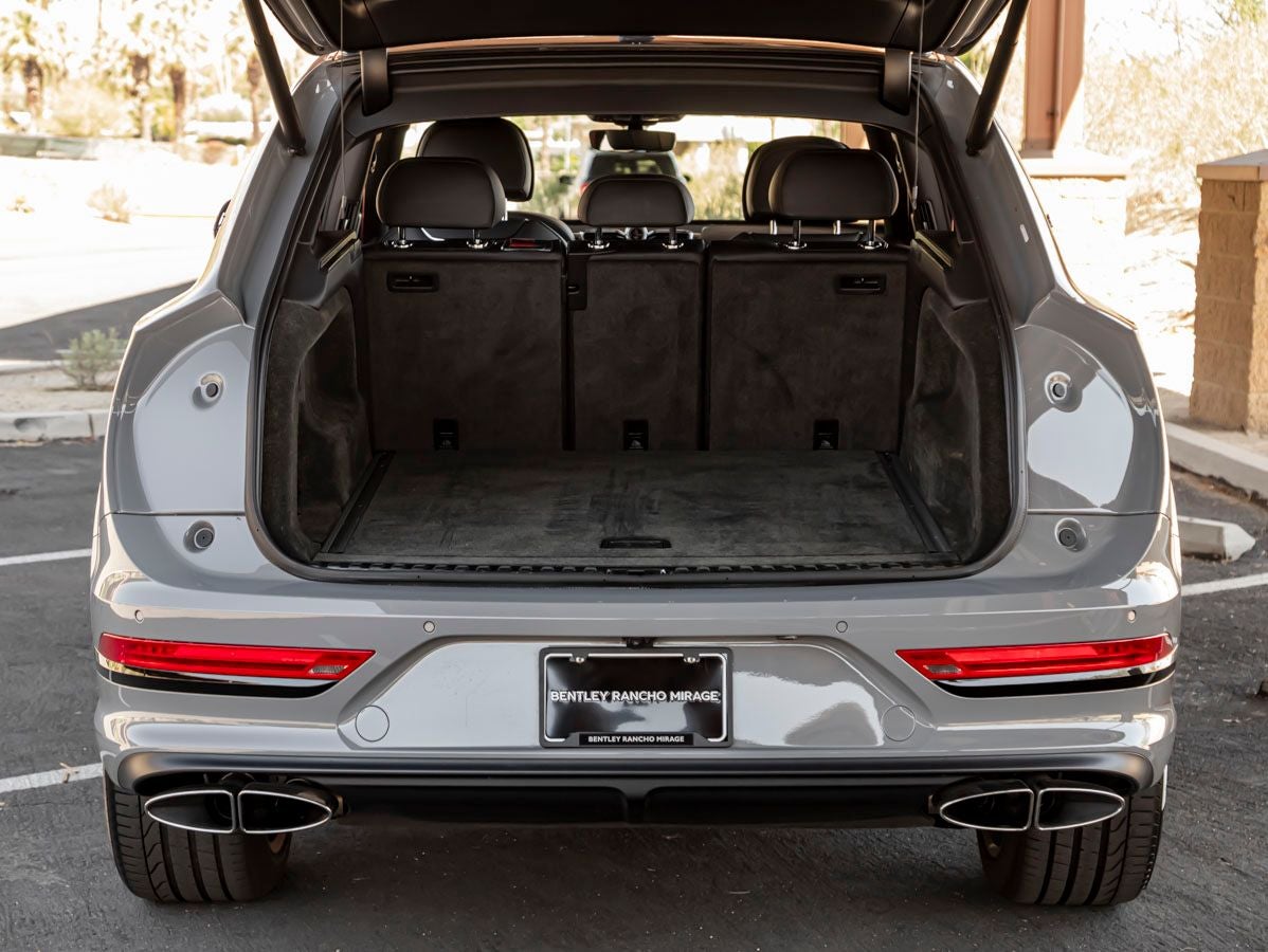 2022 Bentley Bentayga V8 First Edition