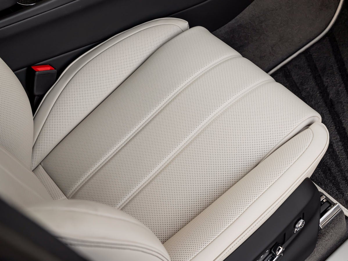 2026 Bentley Bentayga Azure