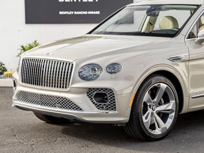 2023 Bentley Bentayga EWB Azure V8 Base