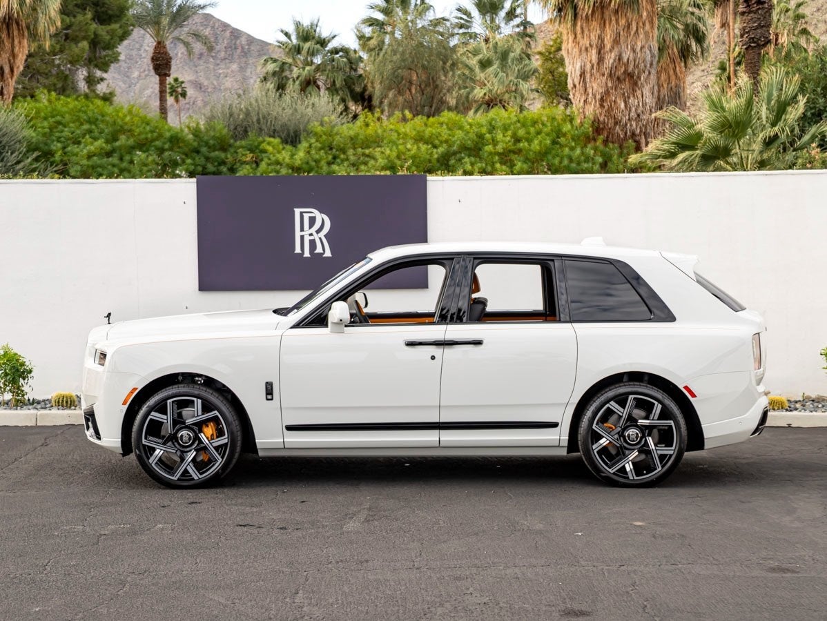 2026 Rolls-Royce Black Badge Cullinan