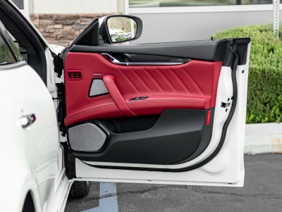 2023 Maserati Quattroporte Modena