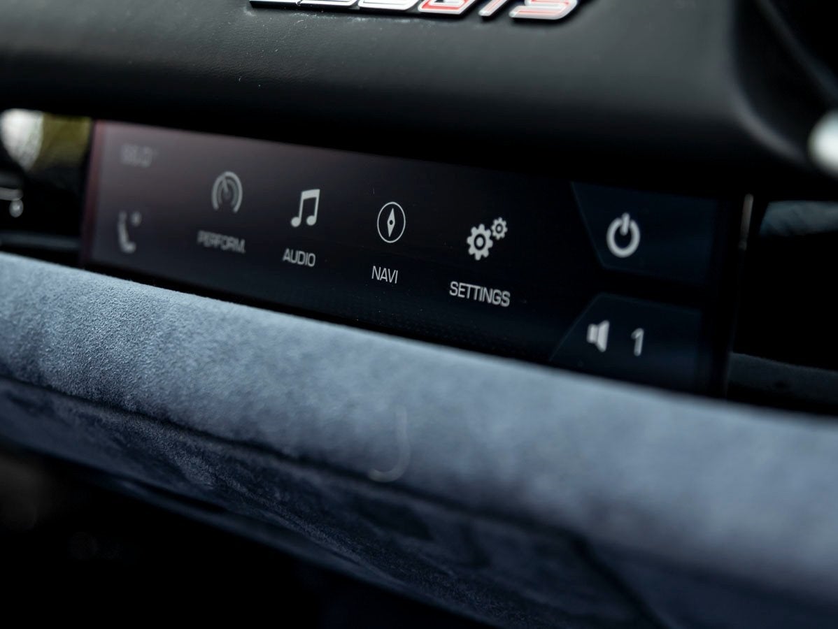 2025 Ferrari 296 GTS Base