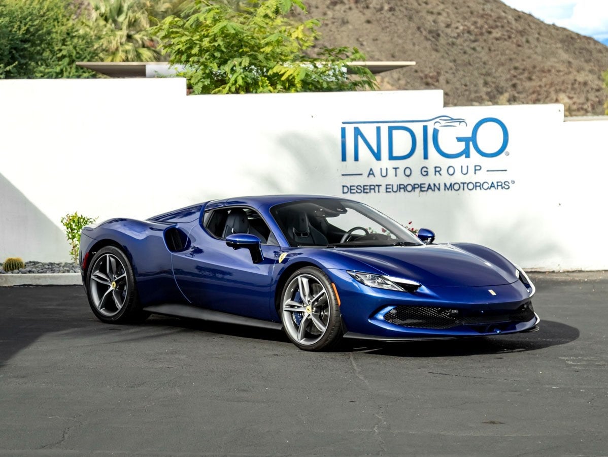 2025 Ferrari 296 GTS Base