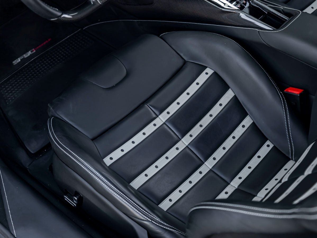 2023 Ferrari SF90 Stradale Base