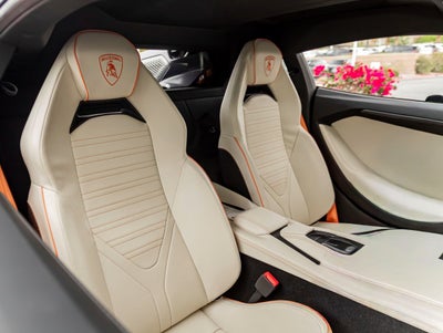 2024 Lamborghini Revuelto Base