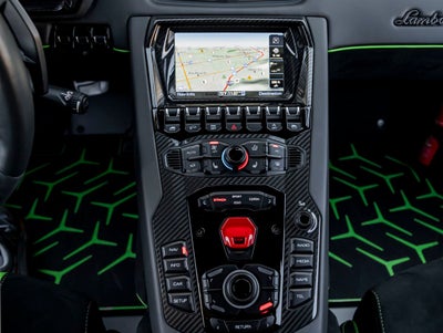 2020 Lamborghini Aventador SVJ Base