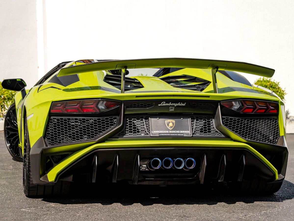 2016 Lamborghini Aventador LP750-4 SuperVeloce