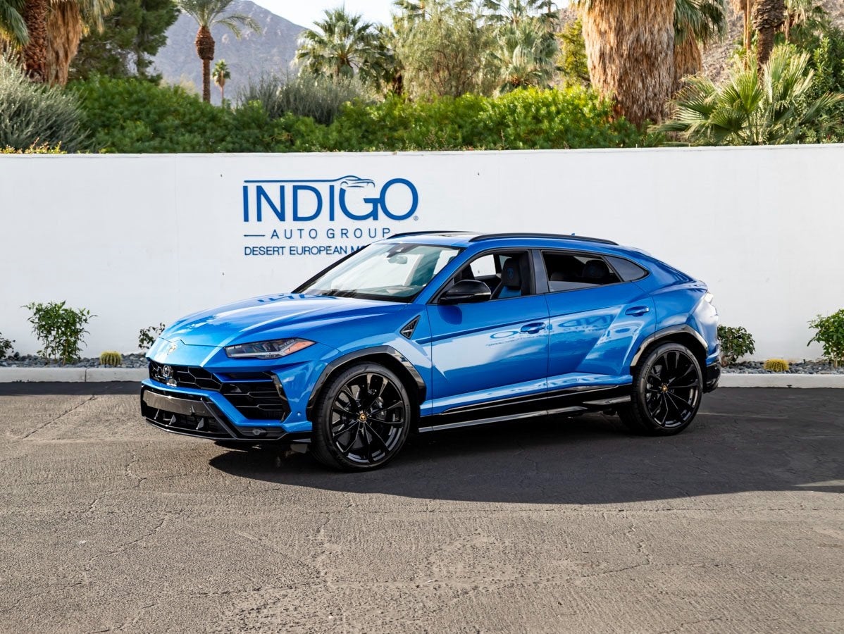 2022 Lamborghini Urus Base