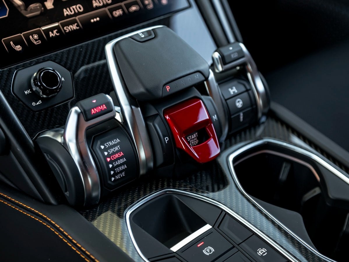 2024 Lamborghini Urus S