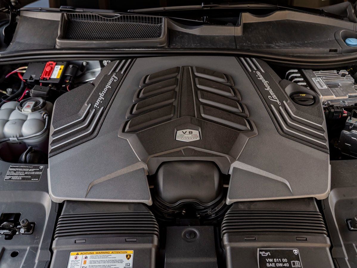 2023 Lamborghini Urus Performante