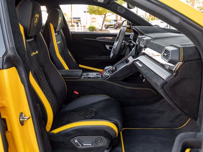 2024 Lamborghini Urus Performante