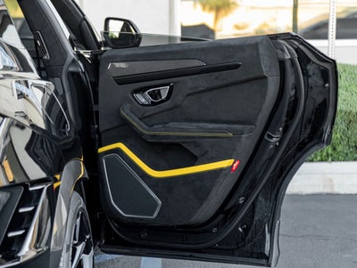 2024 Lamborghini Urus Performante