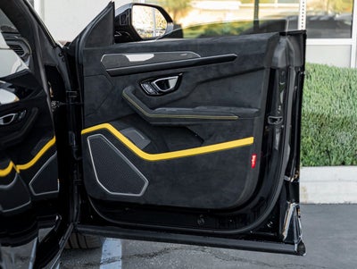 2024 Lamborghini Urus Performante